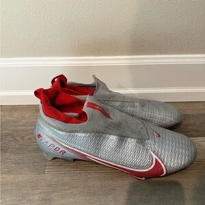Nike Men’s Vapor Football Cleats - Silver and Red